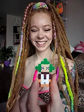 LucidLucy online show from February 2026 03:23:01 PM