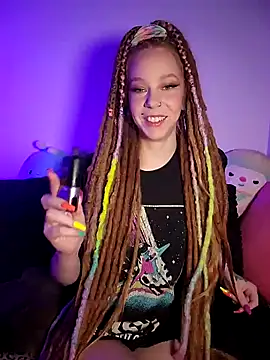 LucidLucy online show from April 2026 03:02:02 AM