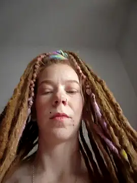 LucidLucy online show from January 2026 01:51:01 PM