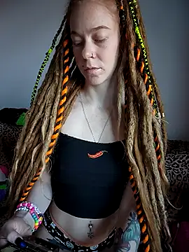 Snapshot of LucidLucy chatting on October 2025 01:11:01 PM LucidLucy online show from October 2025 01:11:01 PM