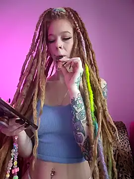 Snapshot of LucidLucy chatting on December 2025 02:05:02 PM LucidLucy online show from December 2025 02:05:02 PM