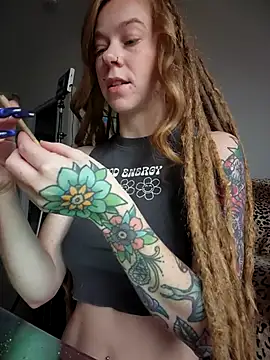 Snapshot of LucidLucy chatting on November 2025 02:32:01 PM LucidLucy online show from November 2025 02:32:01 PM