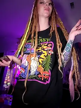 Snapshot of LucidLucy chatting on November 2025 07:34:02 AM LucidLucy online show from November 2025 07:34:02 AM