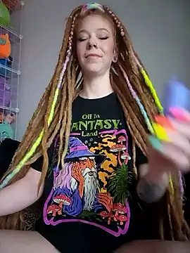 LucidLucy online show from January 2026 01:47:02 PM