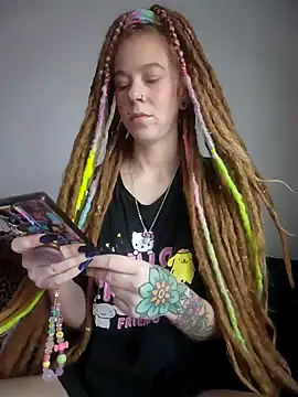 Snapshot of LucidLucy chatting on November 2025 02:06:02 PM LucidLucy online show from November 2025 02:06:02 PM