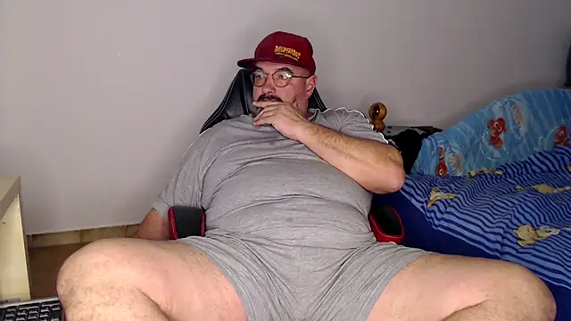 Snapshot of fraboys chatting on February 2026 05:10:01 PM fraboys online show from February 2026 05:10:01 PM