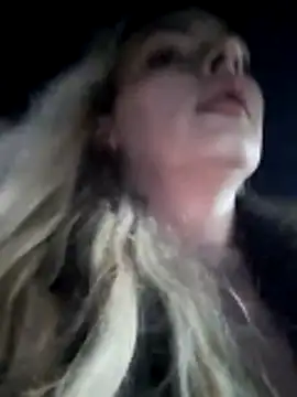 Dirtyfeelin online show from February 2026 07:32:01 PM