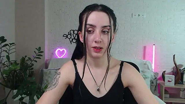 FranceskoJones online show from March 2025 01:01:01 AM