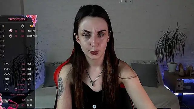 Snapshot of FranceskoJones chatting on November 2025 12:44:01 AM FranceskoJones online show from November 2025 12:44:01 AM