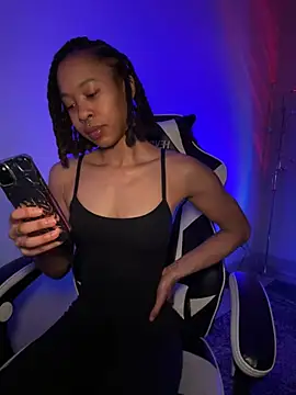 Snapshot of thebrattygoddess chatting on February 2025 01:02:02 AM thebrattygoddess online show from February 2025 01:02:02 AM