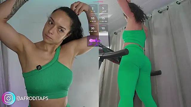 Snapshot of afroditaP_ chatting on November 2025 09:35:02 AM afroditaP online show from November 2025 09:35:02 AM