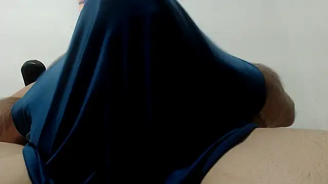 Snapshot of sexy_fit_guy_on_cam chatting on February 2025 09:17:01 PM sexy fit guy on cam online show from February 2025 09:17:01 PM