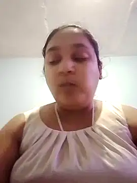 Indianbloom- online show from November 2025 01:48:02 PM