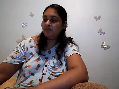 Snapshot of Indianbloom- chatting on October 2025 10:24:02 PM Indianbloom- online show from October 2025 10:24:02 PM