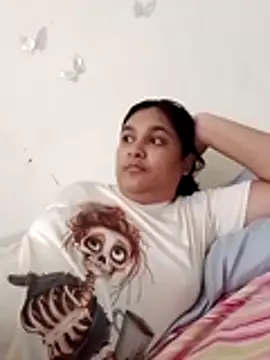 Indianbloom- online show from November 2025 12:38:02 PM