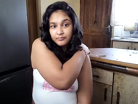 Snapshot of Indianbloom- chatting on September 2025 08:35:01 AM Indianbloom- online show from September 2025 08:35:01 AM