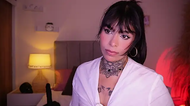 curvyliciousss online show from February 2025 09:54:02 PM