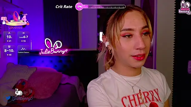 Littlebunny21 online show from May 2026 01:38:02 AM