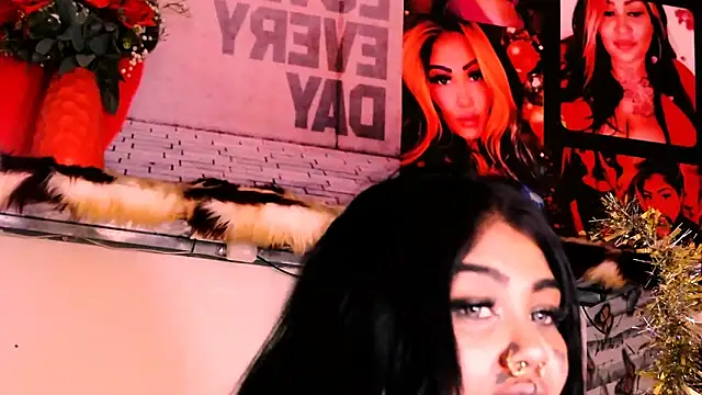 indian dreamgirl online show from February 2026 12:22:01 AM