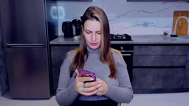 AlexiaDarren online show from February 2025 04:16:01 PM