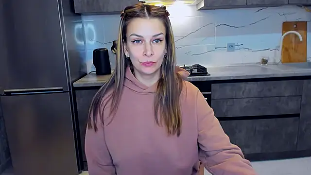 AlexiaDarren online show from February 2025 11:41:02 PM