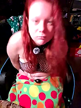 Snapshot of LilTokez chatting on February 2026 11:43:02 AM LilTokez online show from February 2026 11:43:02 AM