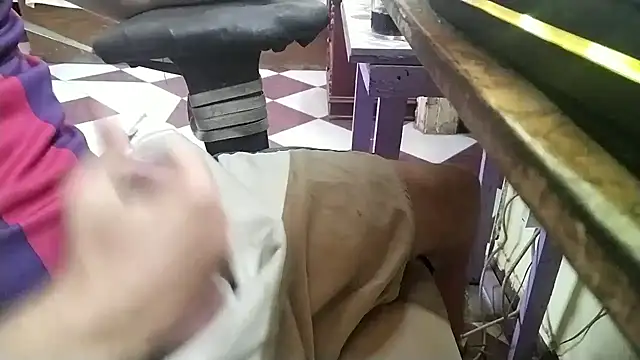 growing20yo online show from November 2025 11:20:02 PM