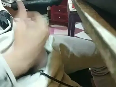 growing20yo online show from February 2025 12:09:01 AM