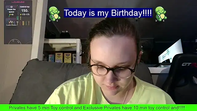 ZeTurtleMaster online show from September 2025 02:18:01 AM