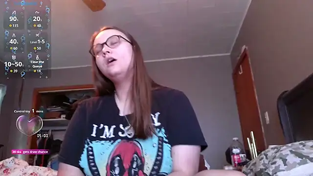 ZeTurtleMaster online show from November 2025 07:06:01 PM