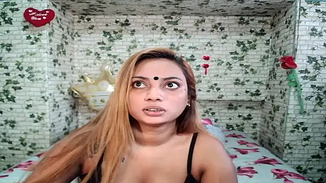 Snapshot of sexyindianchic chatting on September 2025 08:10:01 AM sexyindianchic online show from September 2025 08:10:01 AM
