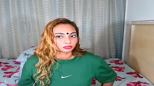 Snapshot of sexyindianchic chatting on September 2025 05:13:01 PM sexyindianchic online show from September 2025 05:13:01 PM