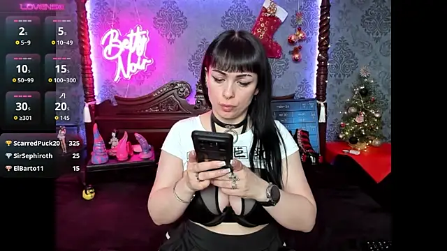 BettyNoir online show from December 2025 09:49:01 PM
