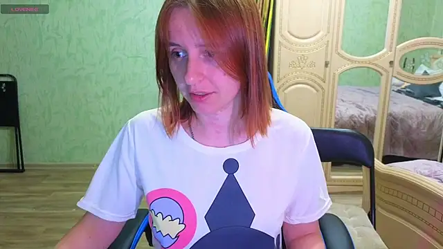 DanaMartina online show from October 2025 02:51:02 PM
