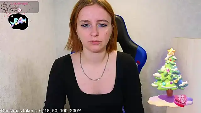 DanaMartina online show from December 2025 04:20:02 PM