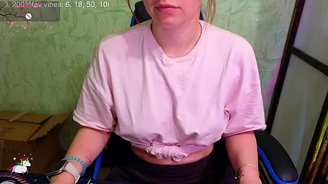 DanaMartina online show from December 2025 05:36:01 PM