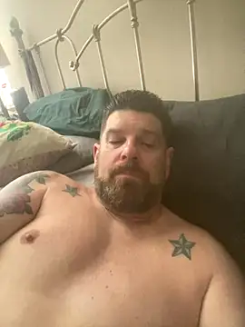 Snapshot of avgman76 chatting on November 2025 08:03:01 PM avgman76 online show from November 2025 08:03:01 PM