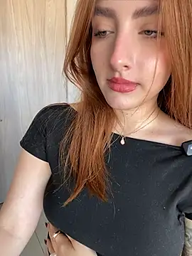 Snapshot of Anavi_ chatting on June 2026 09:09:01 PM Anavi online show from June 2026 09:09:01 PM