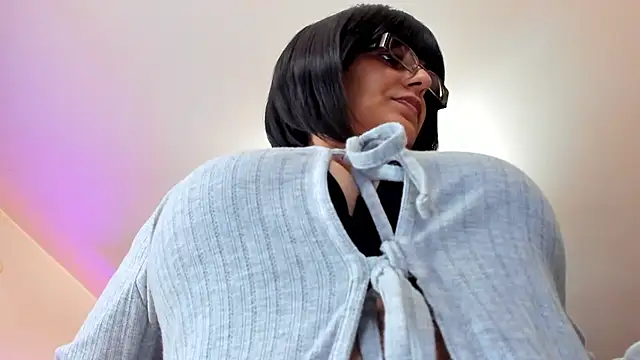 Snapshot of VICE_MASTERS chatting on February 2025 01:52:02 AM VICE MASTERS online show from February 2025 01:52:02 AM