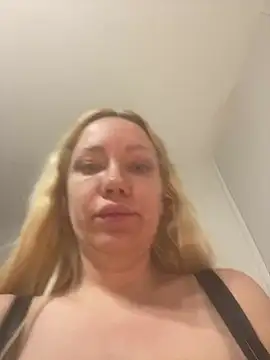 SofiaJoy online show from May 2026 10:20:02 PM