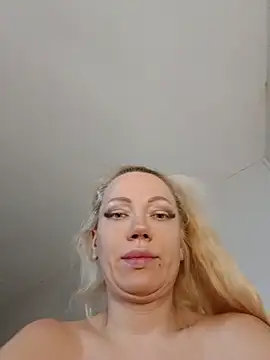 Snapshot of SofiaJoy chatting on July 2026 11:10:01 AM SofiaJoy online show from July 2026 11:10:01 AM