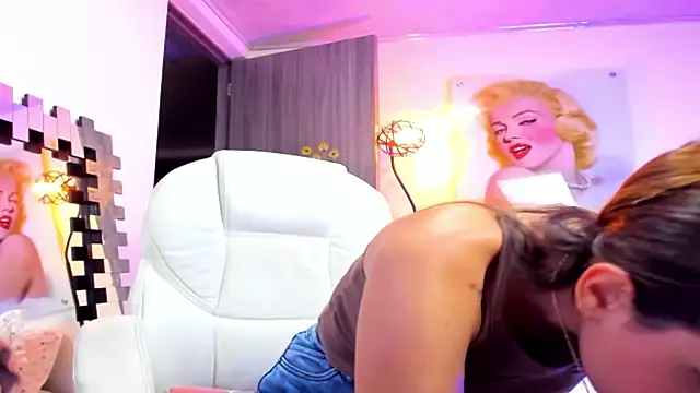 KimberlySaen online show from October 2025 09:36:01 PM