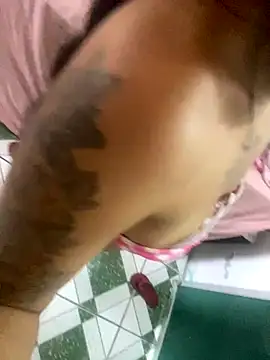 angellhott online show from December 2025 12:26:01 PM