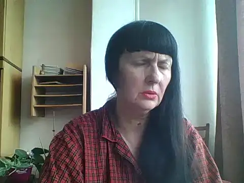 Snapshot of MelanyBanks chatting on October 2025 08:27:01 AM MelanyBanks online show from October 2025 08:27:01 AM