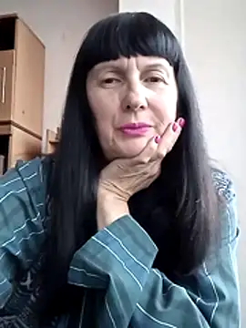 Snapshot of MelanyBanks chatting on October 2025 11:09:01 AM MelanyBanks online show from October 2025 11:09:01 AM