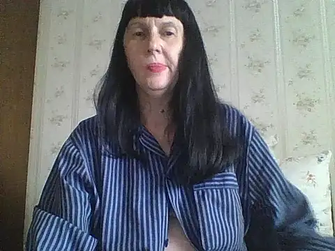 Snapshot of MelanyBanks chatting on June 2026 07:42:02 AM MelanyBanks online show from June 2026 07:42:02 AM