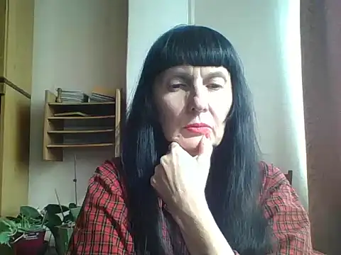 Snapshot of MelanyBanks chatting on October 2025 10:27:02 AM MelanyBanks online show from October 2025 10:27:02 AM