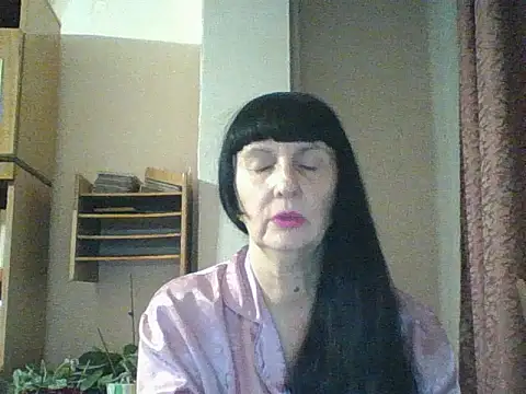 MelanyBanks online show from November 2025 03:17:01 PM