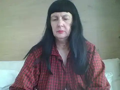 Snapshot of MelanyBanks chatting on June 2026 07:03:01 AM MelanyBanks online show from June 2026 07:03:01 AM
