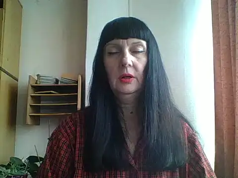 Snapshot of MelanyBanks chatting on October 2025 07:43:02 AM MelanyBanks online show from October 2025 07:43:02 AM